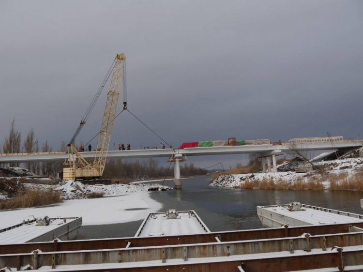 Три моста на Донетчине восстанавливают ускоренными темпами