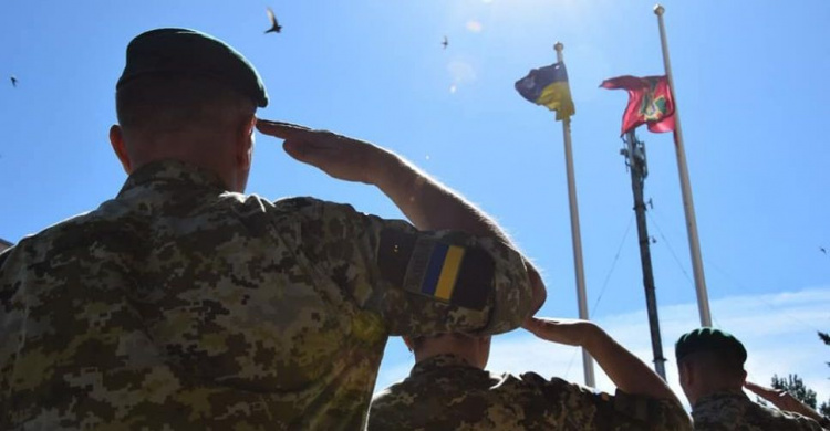 Пограничники в Мариуполе присягнули на верность украинскому народу (ФОТО)