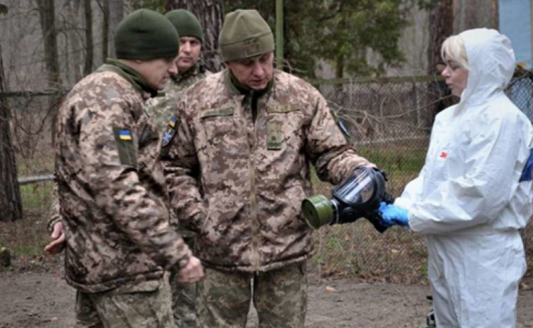 В ВСУ изолировали 272 военных, 39 бойцов больны коронавирусом