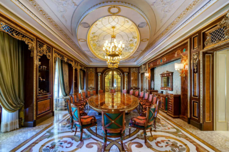 Мариуполец продаёт самый дорогой дворец в Израиле за 258 млн долларов