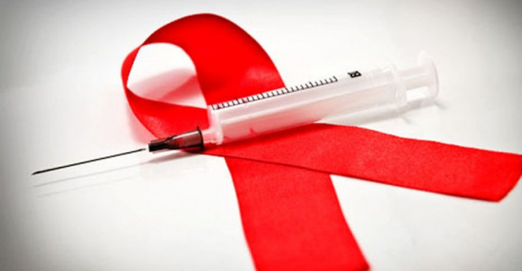 В Мариуполе от ВИЧ-инфекции и СПИДа умер 71 человек