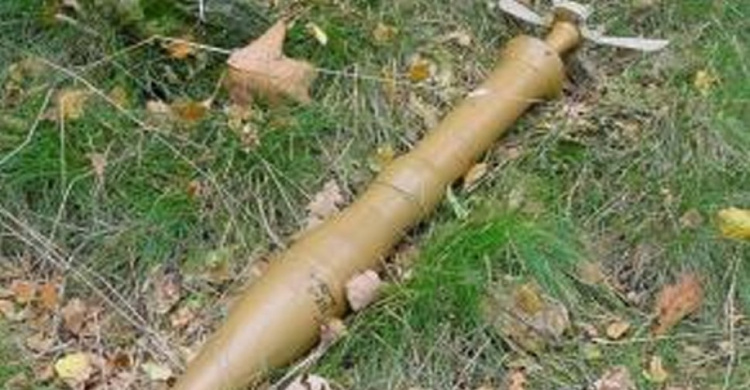 В прифронтовом Зайцево, в 300 метрах от домов, найден неразорвавшийся снаряд РПГ