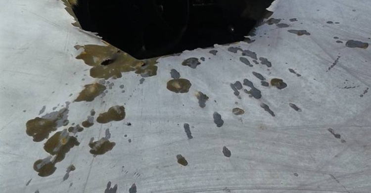 В сети появились фото расстрелянного из миномета автомобиля в Широкино под Мариуполем (ФОТО)