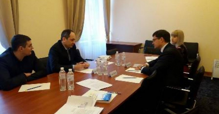 Вадим Бойченко пытается решить проблемы Мариуполя в Киеве