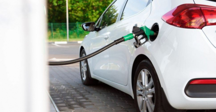 В Мариуполе «взлетели» цены на автомобильное топливо: сколько стоит бензин?