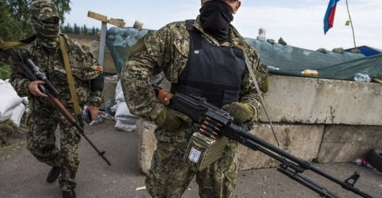 В ночь на Рождество боевик под наркотиками перестрелял своих сослуживцев в Донбассе