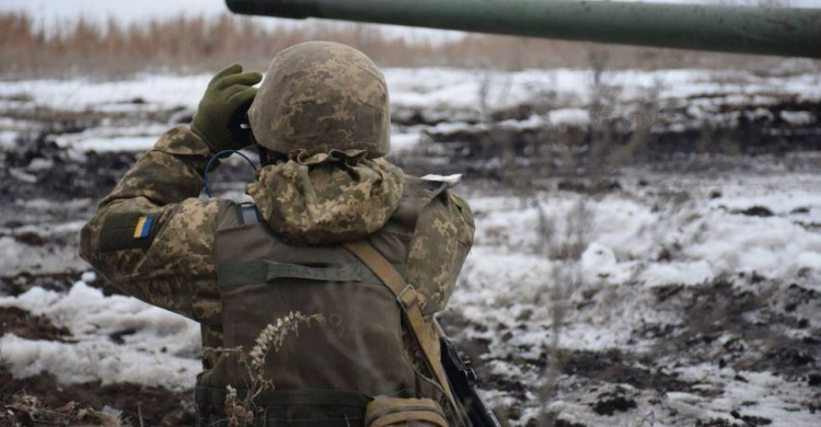 Недалеко от Мариуполя обстреляны и заминированы украинские позиции