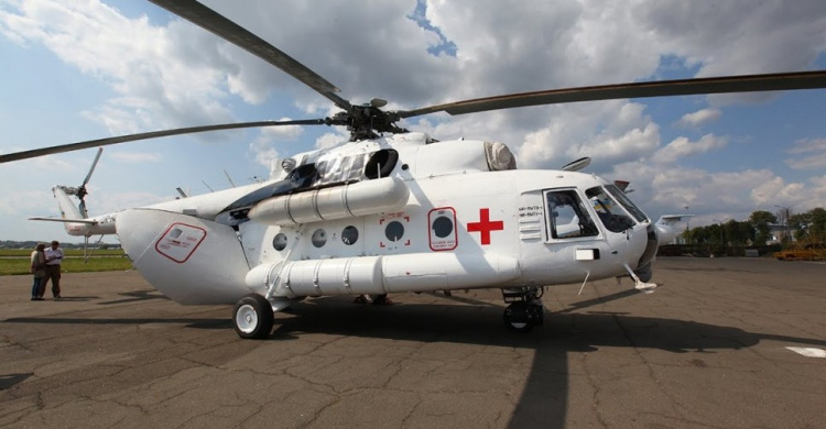 Военного из Мариуполя на вертолете эвакуировали в Днепр