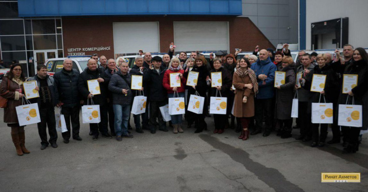 «200 скорых для Украины»: спасти миллионы жизней (ФОТО)