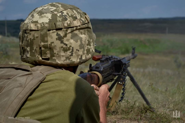 ЗСУ виснажують ворога на Мелітопольському напрямку та штурмують позиції під Бахмутом - карта