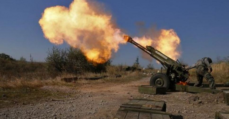 Ситуация в Донбассе осложнилась: противник 8 раз применил запрещенное оружие