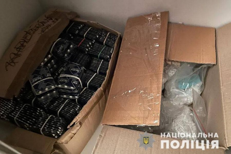 Житель Донетчины наладил наркотрафик с миллионной выручкой по всей Украине