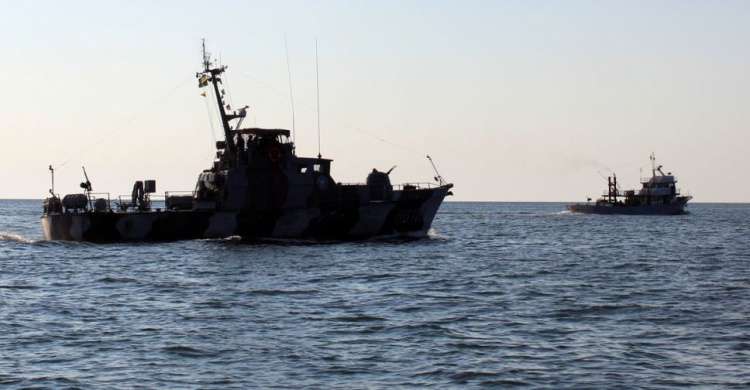 Командующий ВМС Украины: в Азовском море достаточно вооружены всего 24 корабля
