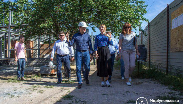 Проблема решена: в Мариуполе появится новая амбулатория (ФОТО)