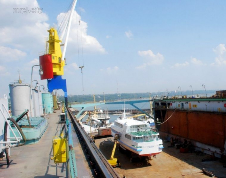 По Азовскому морю будут катать туристов на отреставрированном в Мариуполе «Генерале Кунгурцеве» (ФОТО)