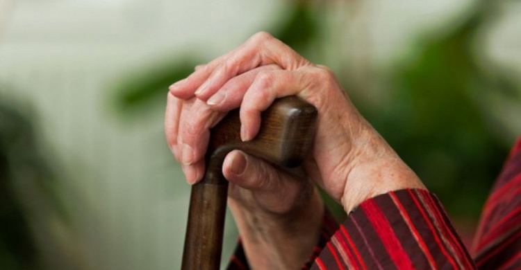 «Беспроигрышная акция» в Мариуполе лишила пенсионерку 22 тысяч гривен