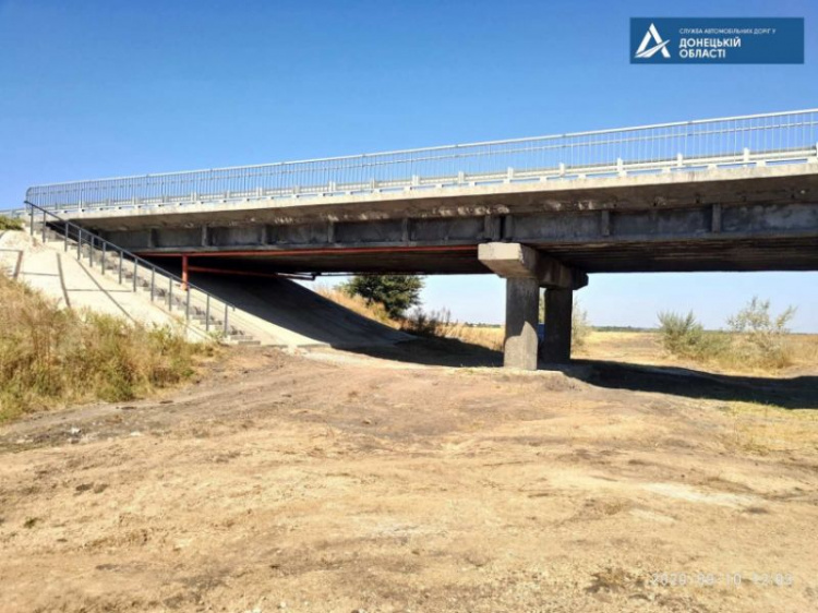 Мост на основной магистрали между Донетчиной и Запорожьем отремонтировали