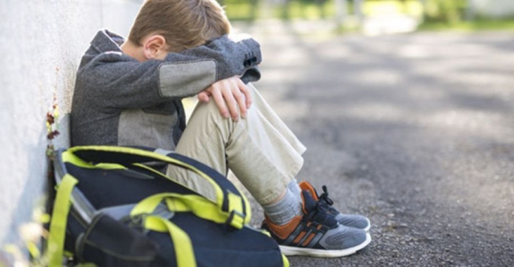 В Мариуполе 10-летний школьник решил не возвращаться домой из-за страха