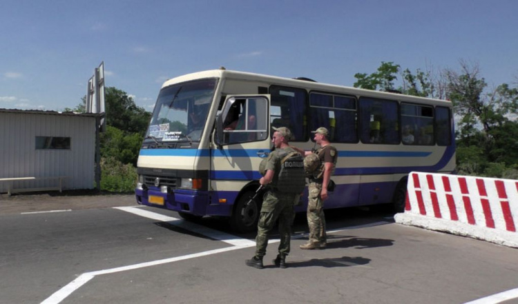 В Донецкой области открыли первые полностью обновленные блокпосты (ФОТО+ВИДЕО)
