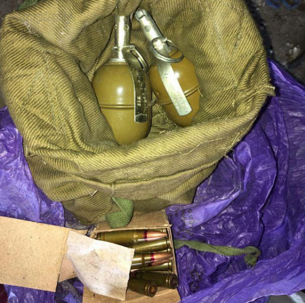 «Взрывной сюрприз». В мариупольском гараже нашли гранаты (ФОТОФАКТ)