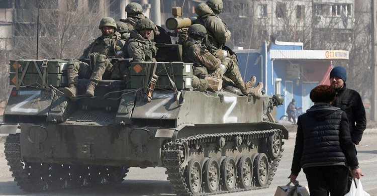 Росіяни накопичують сили під Маріуполем: на бази прибули тисячі військових - карта