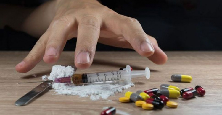 На Донетчине с начала года с черного рынка изъяли наркотиков на 5 миллионов гривен (ФОТО)