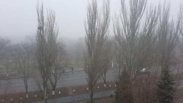 Мариуполь в тумане: ожидается дальнейшее ухудшение погодных условий (ФОТО)