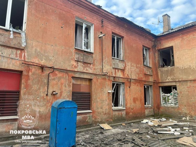 Окупанти атакували Донеччину ракетами, артилерією та дроном: загинула жінка, дев’ять людей поранені