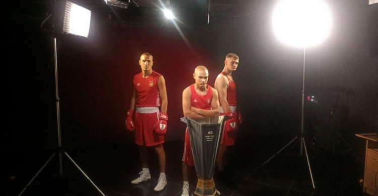 На мариупольском ринге сойдутся сильнейшие боксеры Украины: поддержать спортсменов можно будет онлайн