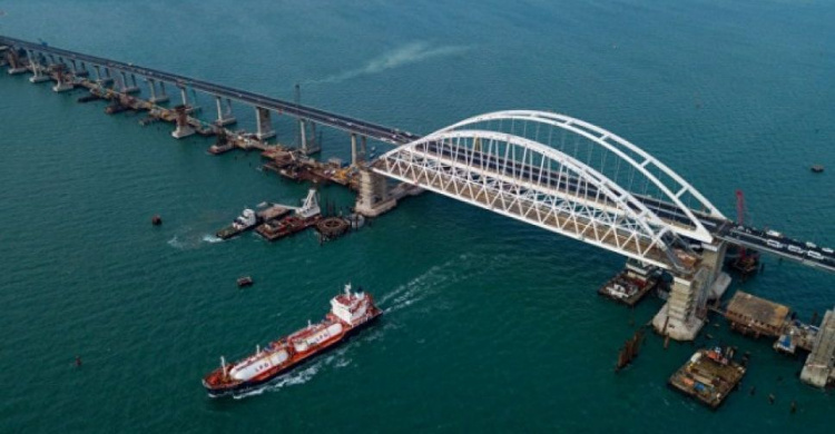 Азовское море станет озером в случае обрушения Керченского моста, - Тука