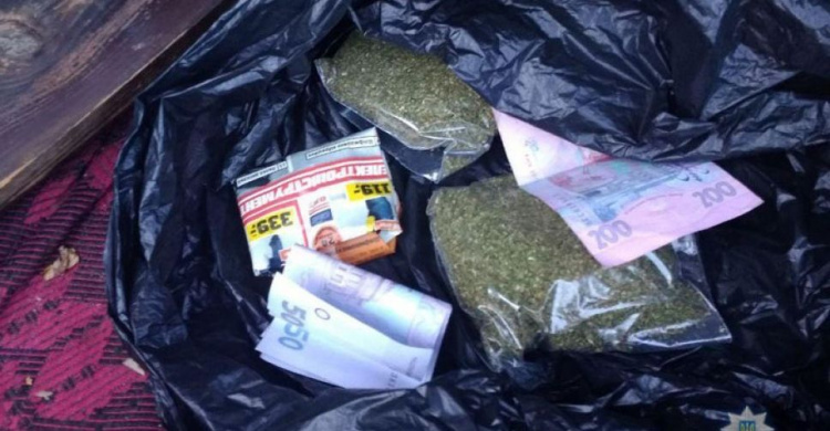 В Мариуполе задержали наркодилеров: изъято около 15 кг каннабиса (ФОТО)