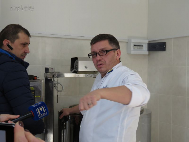 В Мариуполе «куркуль» запустил производство авторских сыров (ФОТО)
