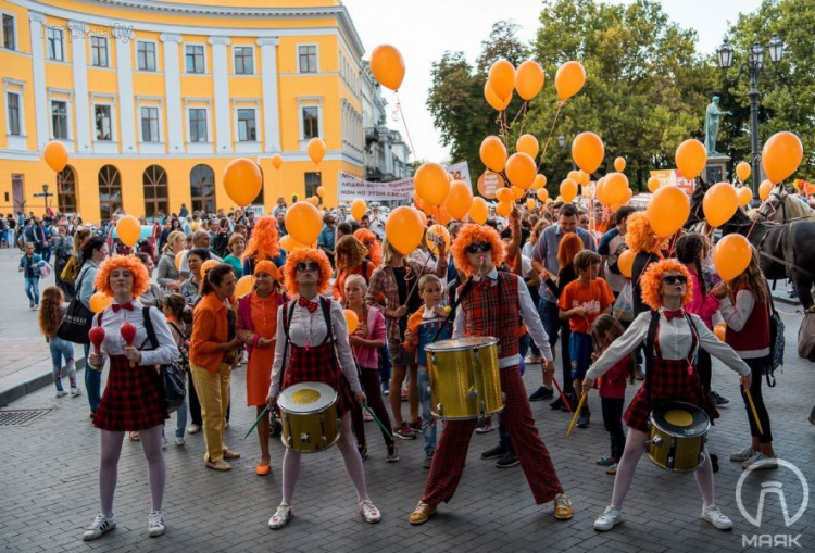Мариупольцы приняли участие в фестивале рыжих в Одессе (ФОТОФАКТ)