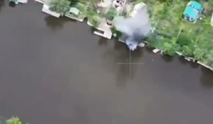 Прикордонники знищили два човни ударними дронами на південномму напрямку