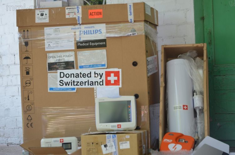 В Мариуполе отделение для новорожденных получило оборудование из Швейцарии (ФОТО)