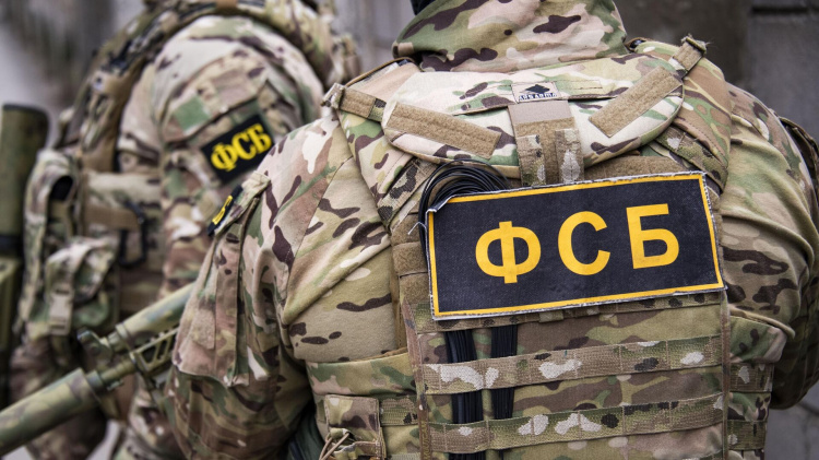 Сім років тюрми за гасло «Слава Україні!» - двох маріупольців звинувачують в тероризмі