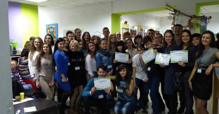 ЮНИСЕФ поможет молодежи Донбасса запустить восемь проектов