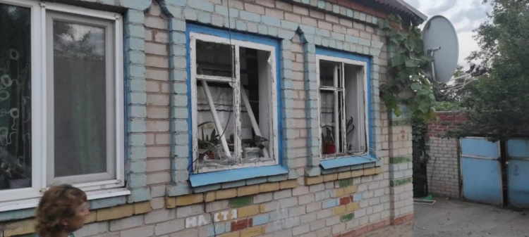 Боевики обстреляли Нью-Йорк и поселок под Мариуполем. Пострадали пять военных на Донбассе
