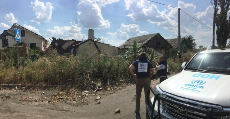 Жители Донецка отстраивают дома при поддержке ООН