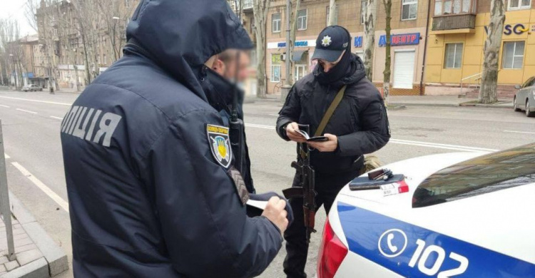 На Донетчине полиция круглосуточно патрулирует улицы с местными жителями