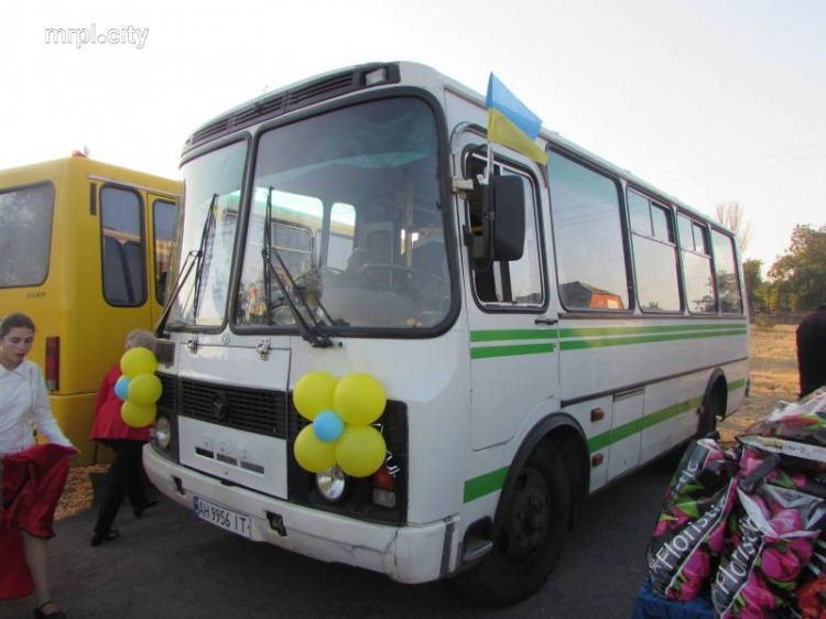 Через поселки под Мариуполем пустили бесплатный автобус (ФОТО)