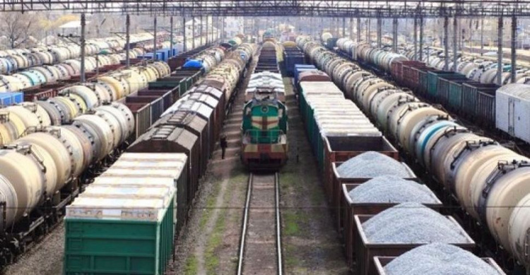 Мариупольские металлурги могут потерять часть выручи из-за новых тарифов на железной дороге