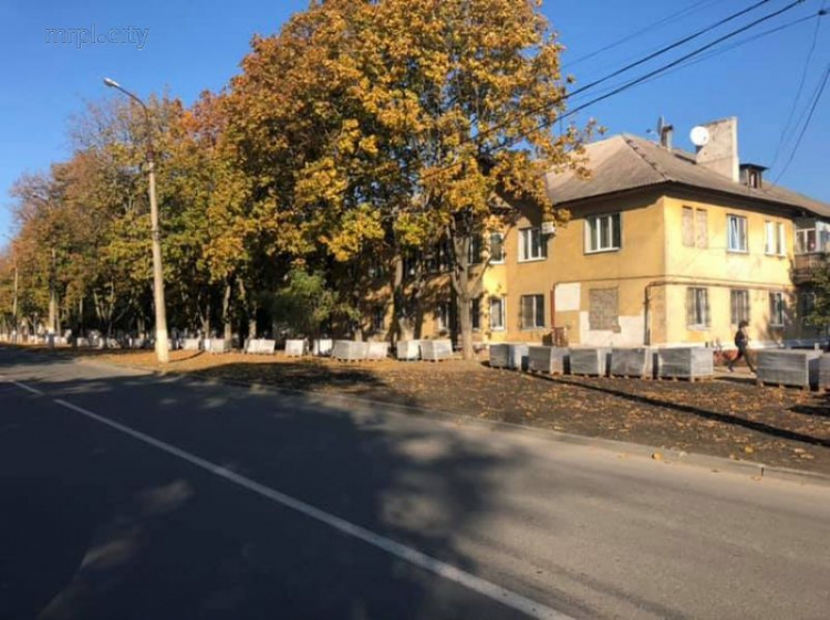 На улице Пашковского в Мариуполе будет новый тротуар